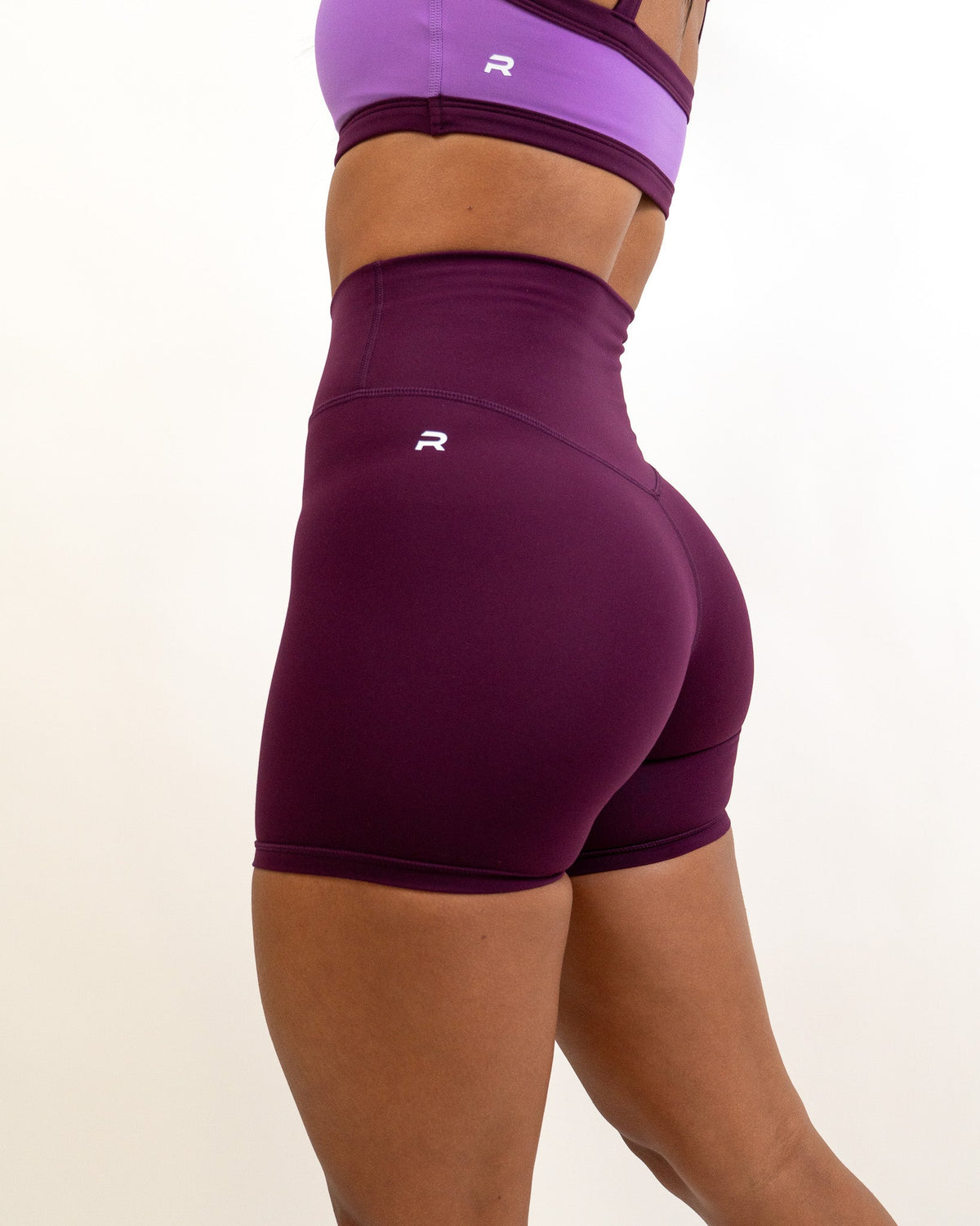 Functional Evolve 4.5" Short- Mulberry - - Resilient Active