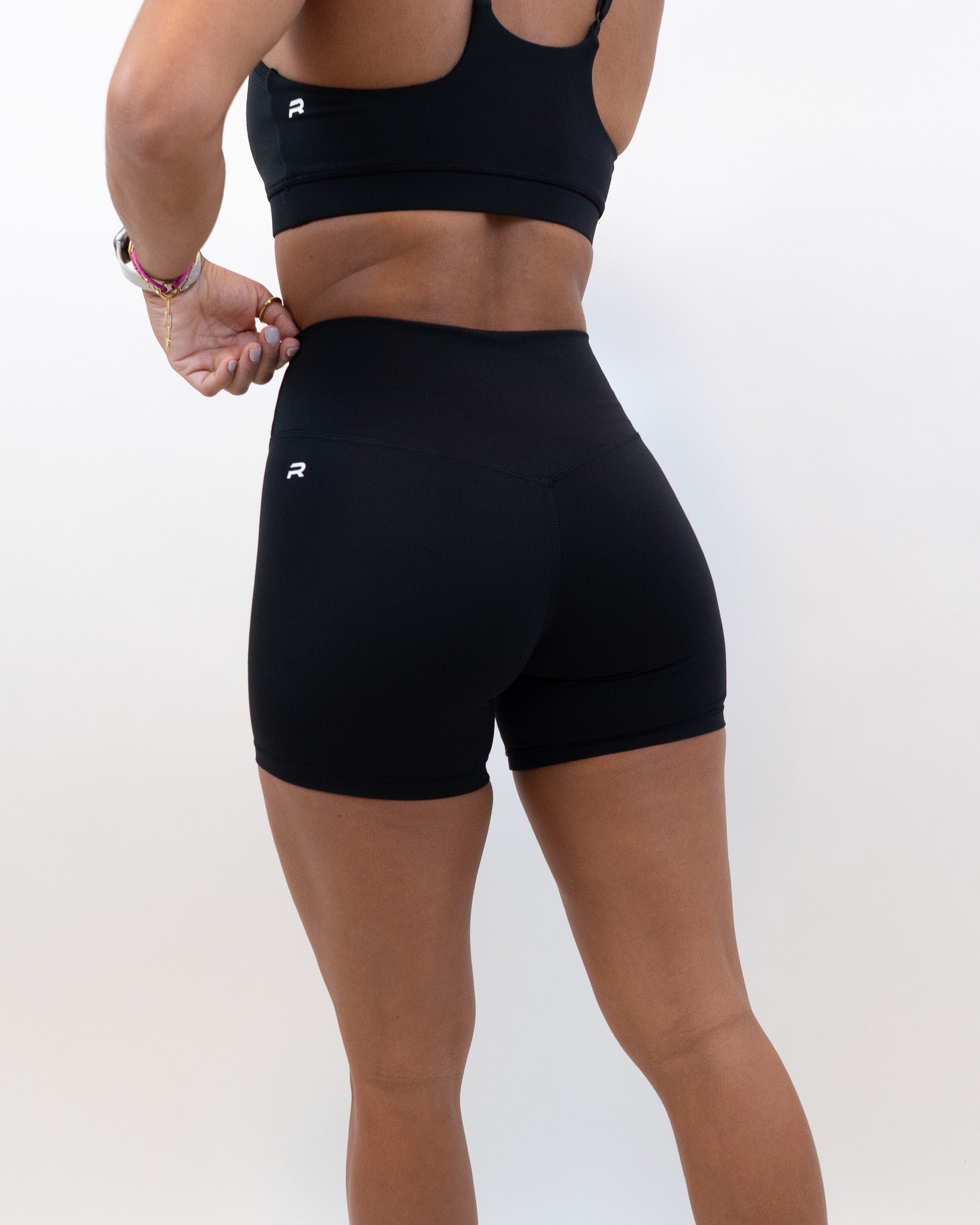 Functional Evolve 4.5" Short- Black