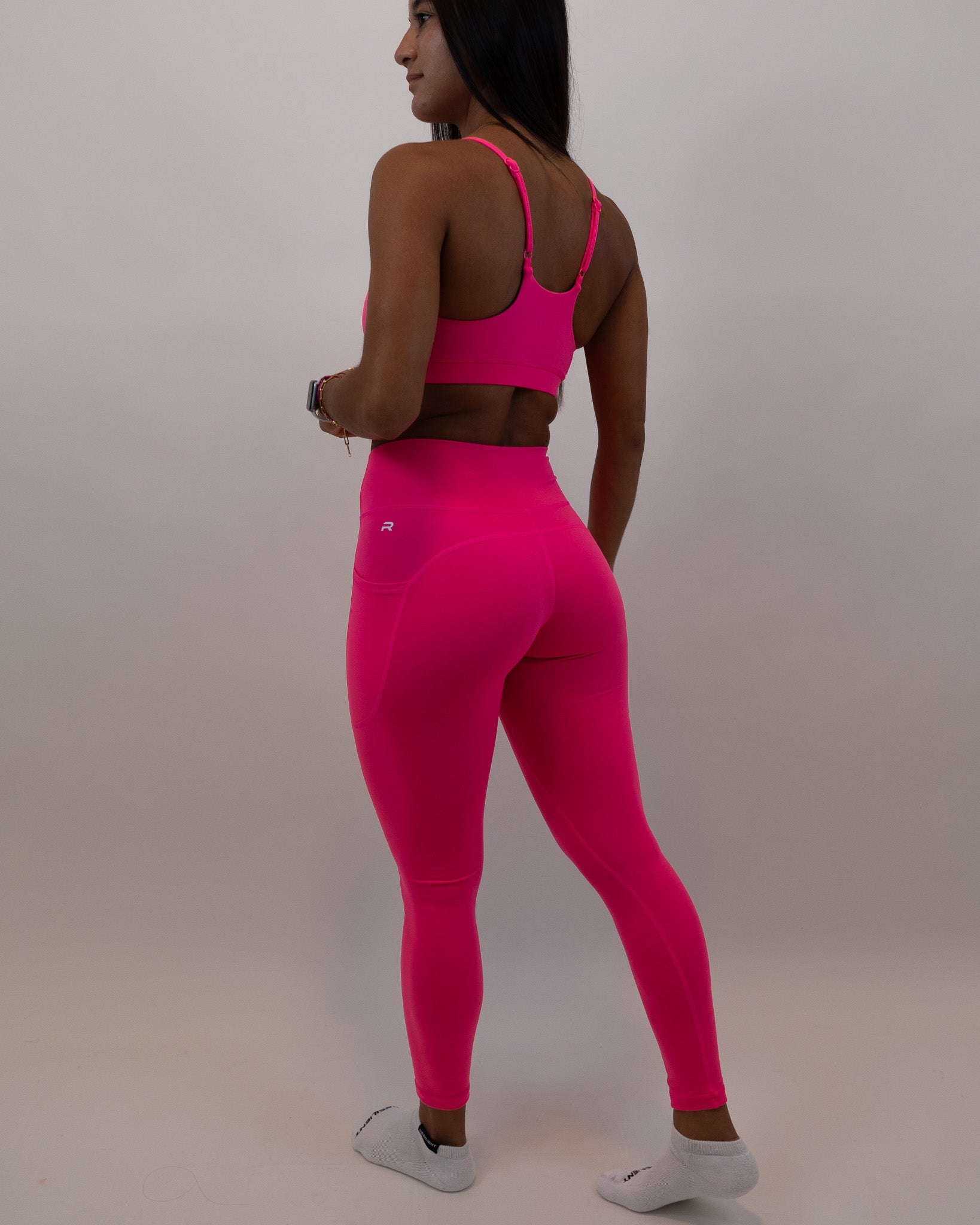 Functional Flex Bra - Guava - Resilient Active