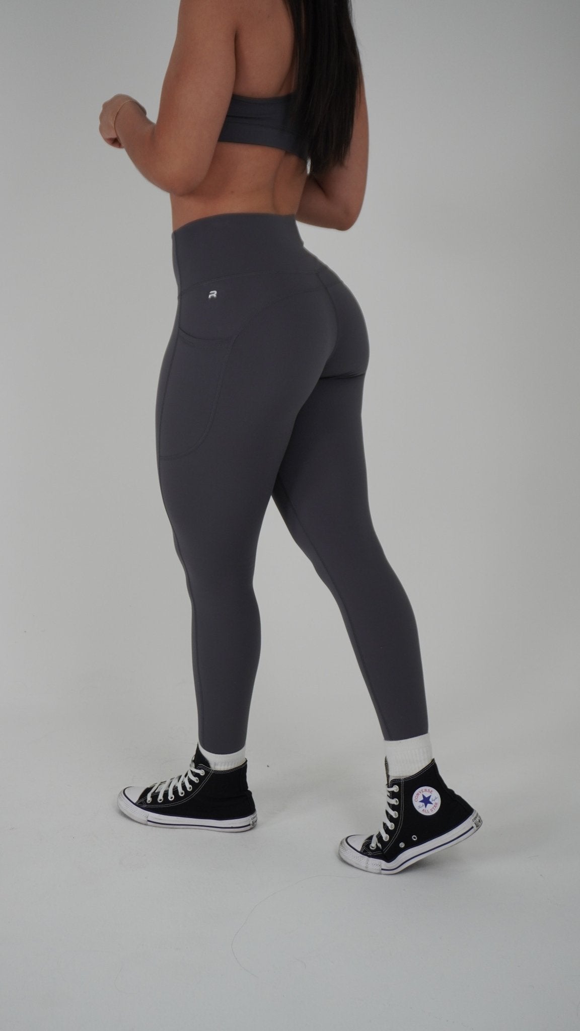 Functional Pocket Legging - Gray - Resilient Active