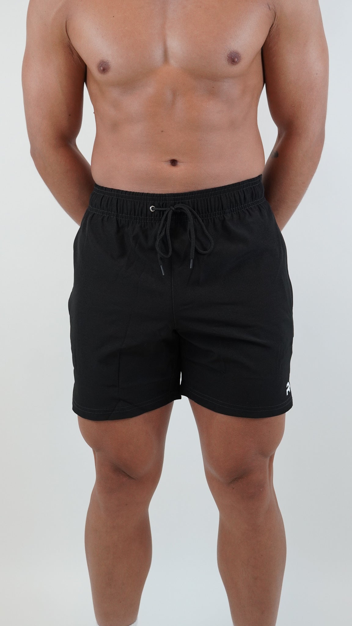 Hybrid Short - Black - Resilient Active