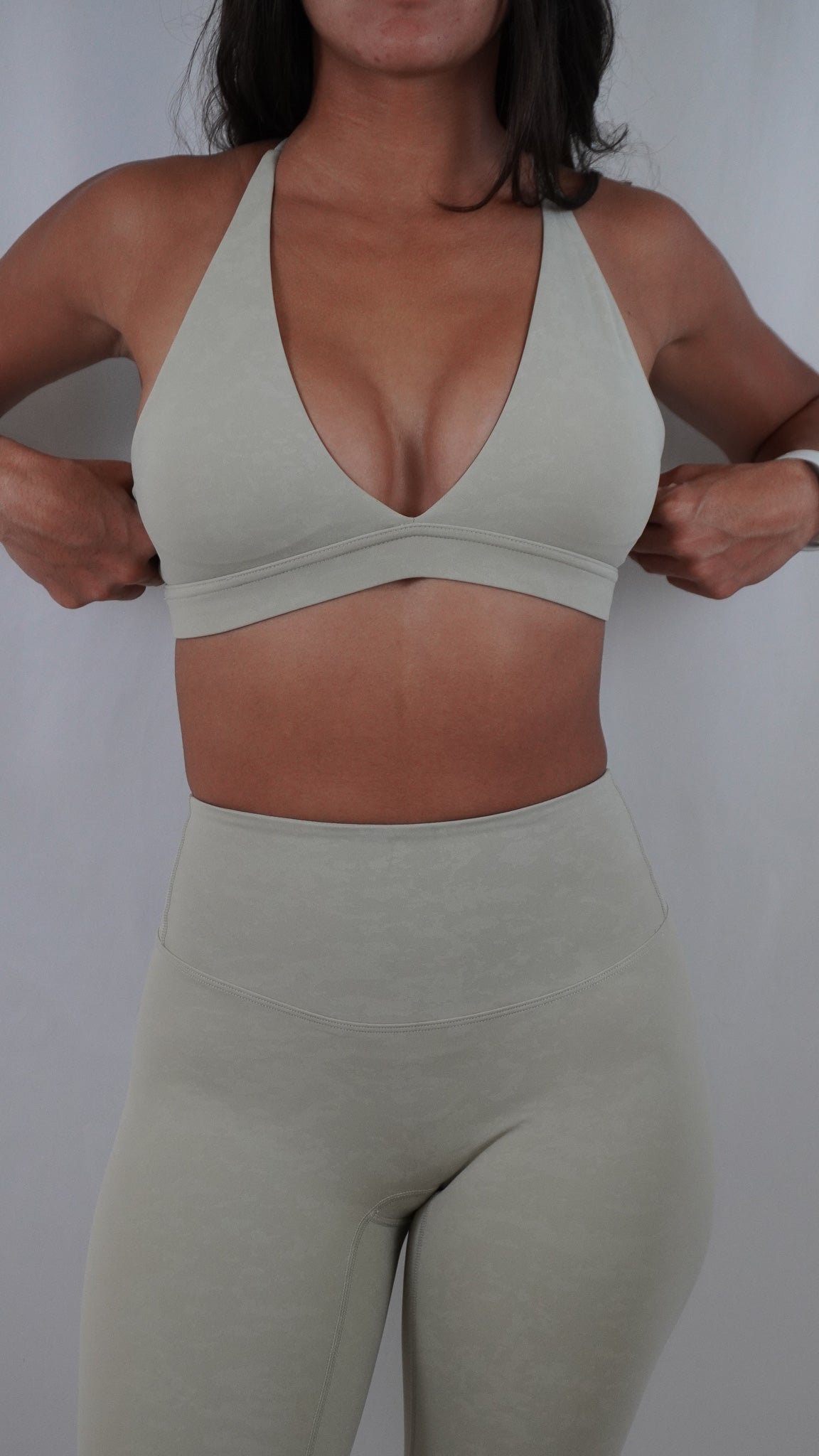 Ivy Sport Bra - Light Tan - Resilient Active