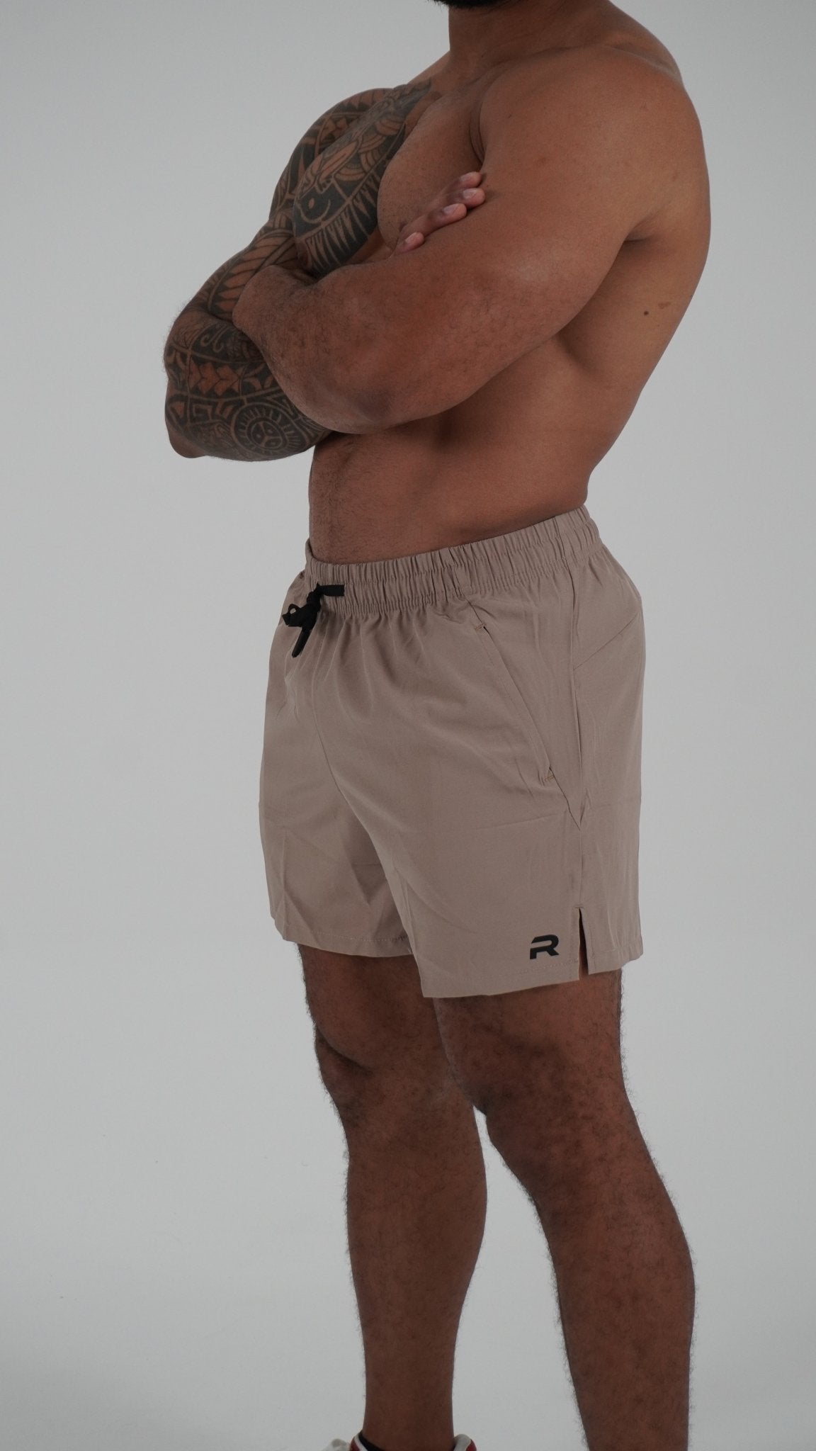 Mid Thigh Shorts 2.0 - Sand - Resilient Active