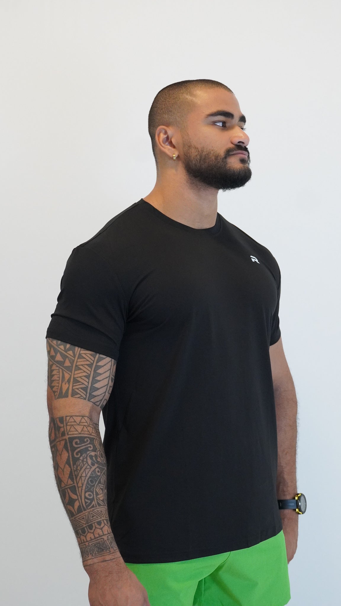 Peak - Fit Shirt - Black - Resilient Active