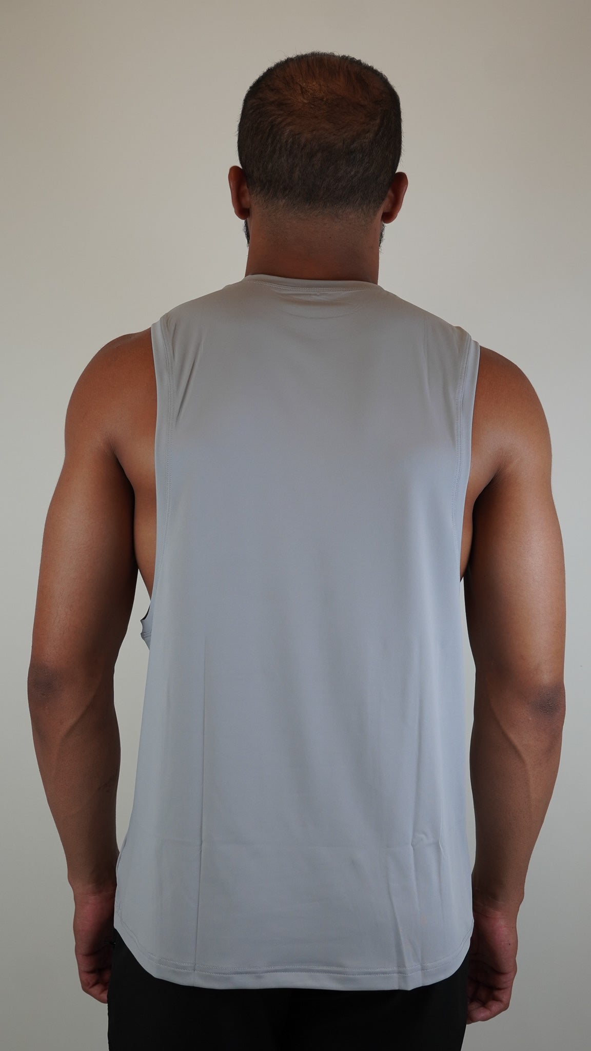 Run Cutout Tank Top - Resilient Active